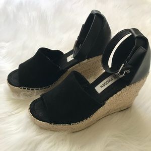 Steve madden suede wedges